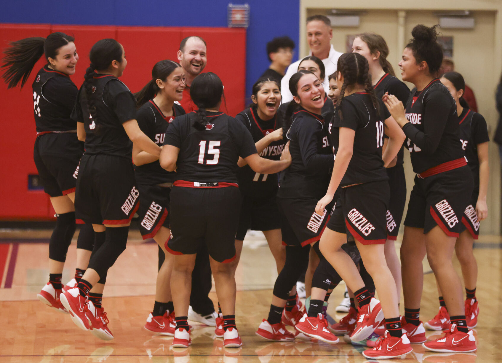 Sunnyside vs. Eisenhower girls basketball